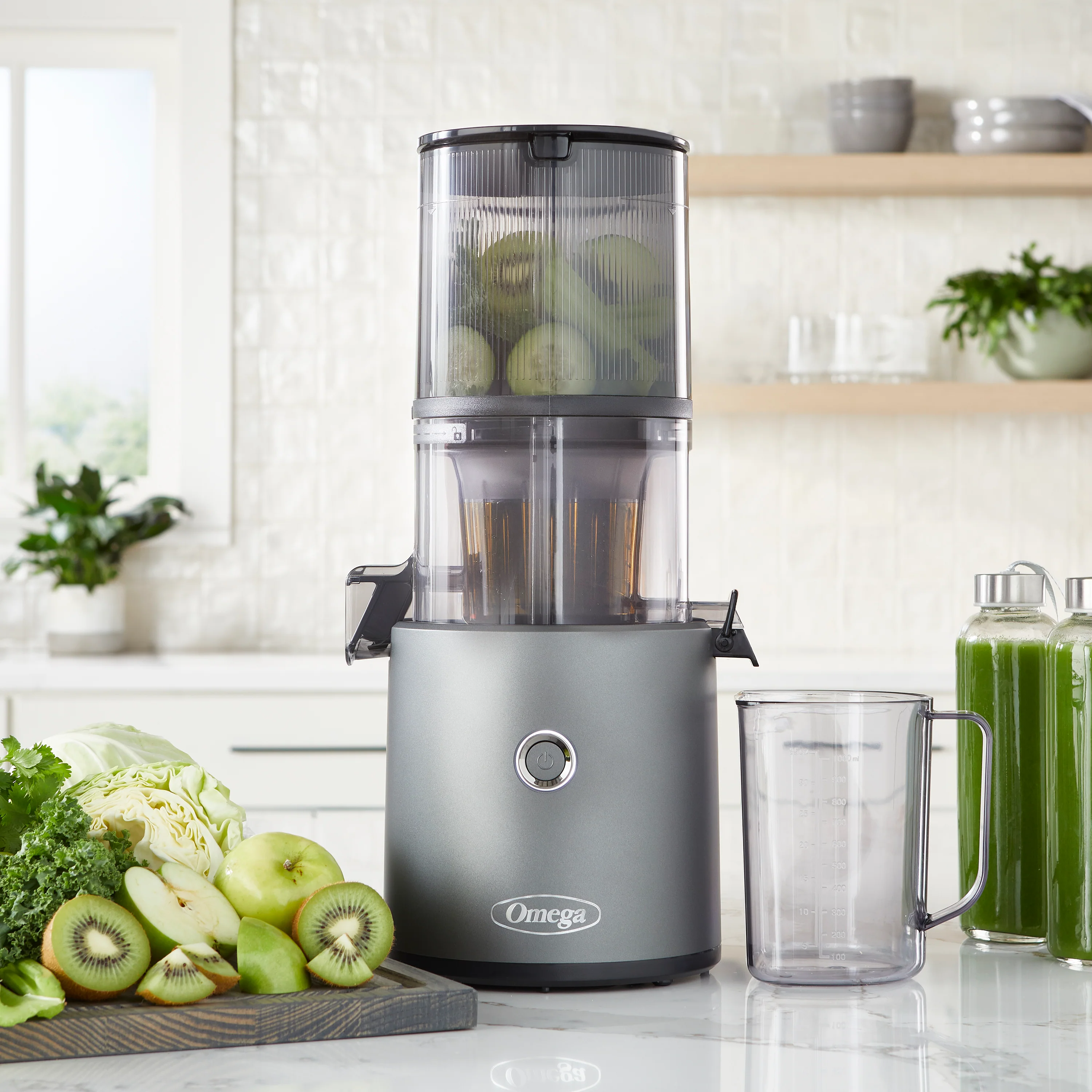 NEW Effortless™ Batch Juicer